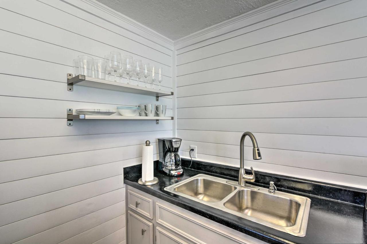 Open-Concept Cottage Less Than 1 Mi To Beach! Surfside Beach Esterno foto